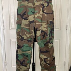 US Military Pants Men Medium Woodland Combat Camouflage Trouser (Read)
